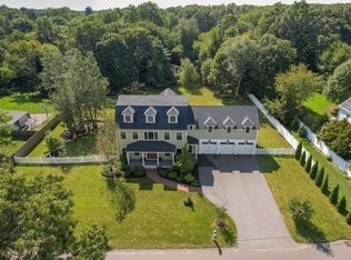 92 Laconia St, Lexington, MA 02420