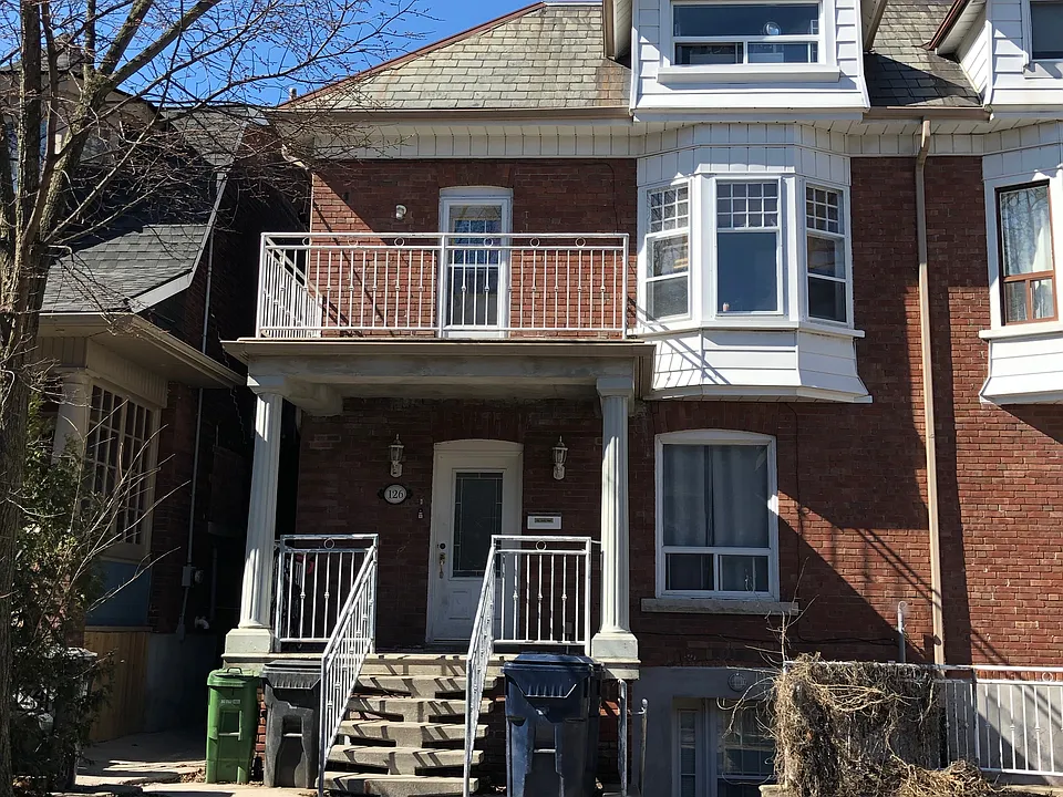 126 Concord Ave #3