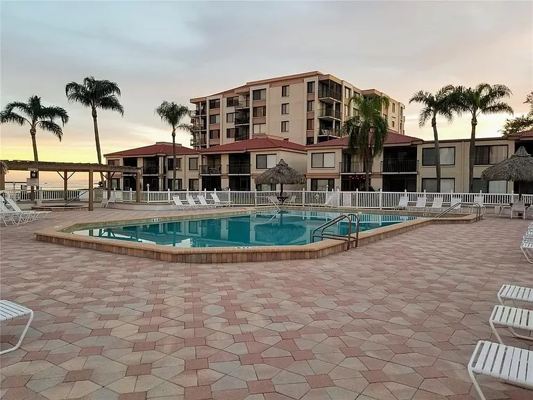 6219 Palma Del Mar Blvd S #112 — Photo 29