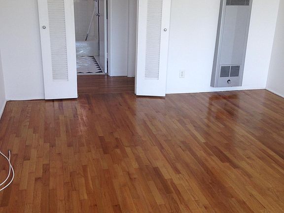3rd image of 126 Bicknell Ave #6