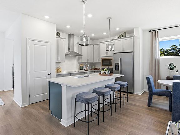 The Mccormick - Kitchen