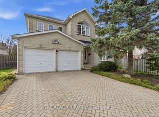 58 Meadowridge Cres, London, ON N6H 5E9