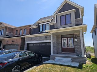 61 Starboard Cres, Welland, ON L3B0M7