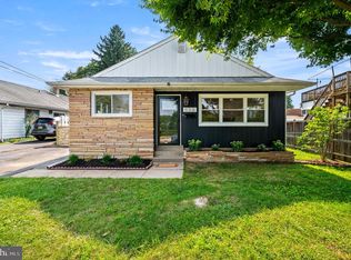 836 Jenkintown Rd, Elkins Park, PA 19027