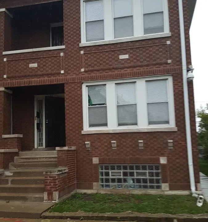 Brick 2 flat