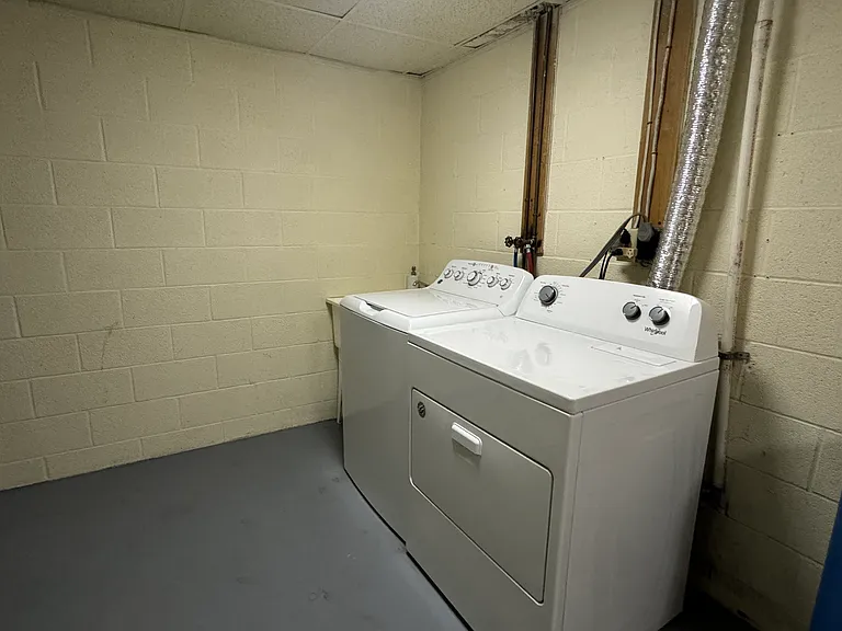 945 E Main St #2 — Photo 10