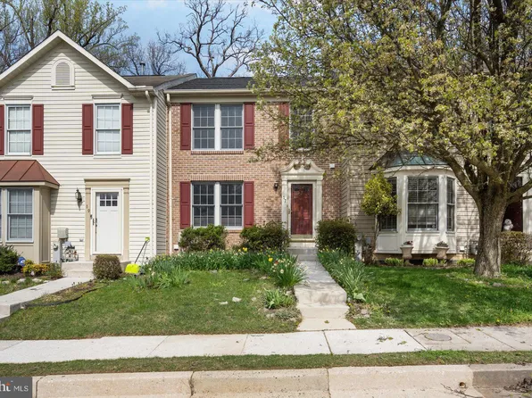17 Cedarwood Cir, Pikesville, MD 21208