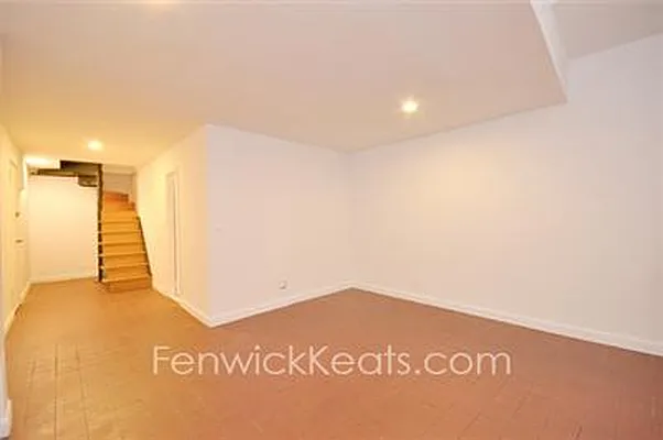 Sold by Fenwick Keats Real Estate | media 17