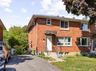 2632 Alta Vista Dr, Ottawa, ON K1V 7T2