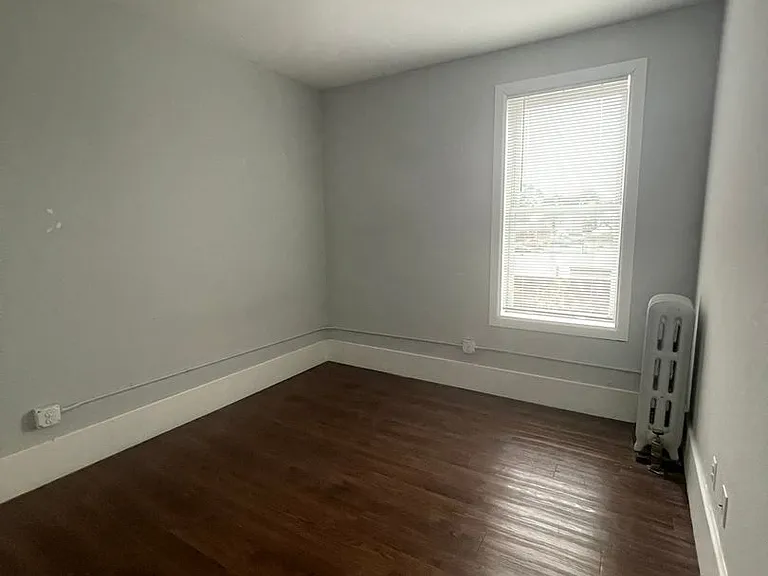 675 W Willis St — Photo 11