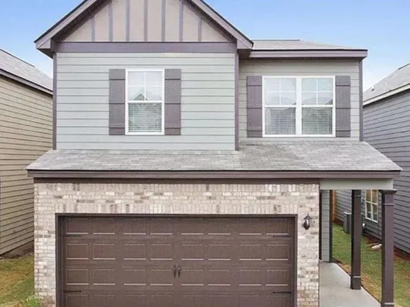 326 Lauren Dr, Fairburn, GA 30213