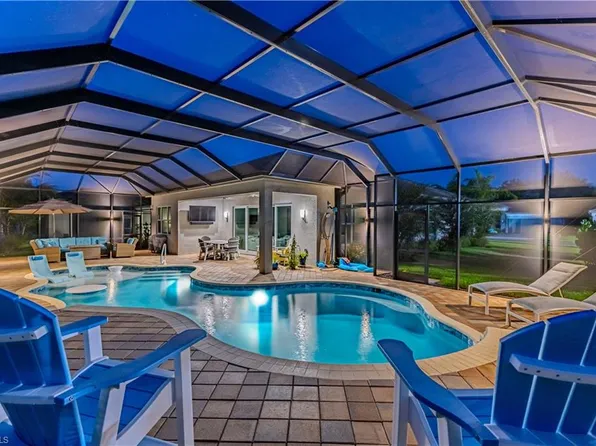11458 Jacaranda DR, NAPLES, FL 34120
