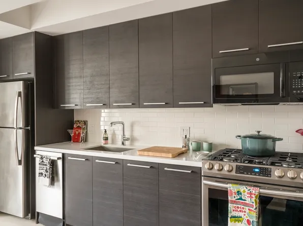 350 Clarkson Avenue image 3 of 12