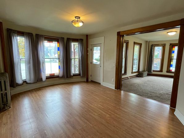 52 W Church St UNIT 1