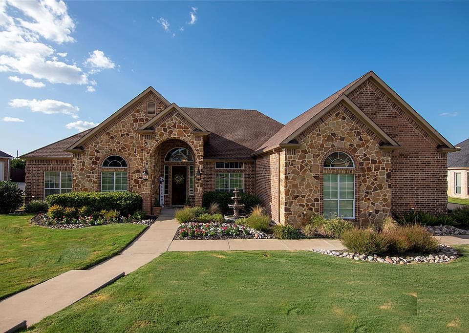 1st image of 8241 Armstrong Way