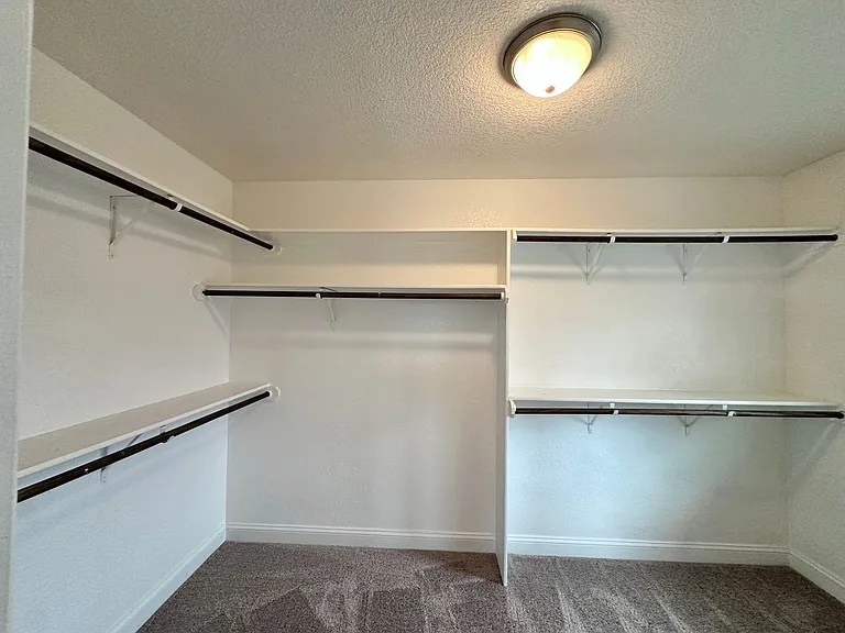 2328 Verna Lee Blvd — Photo 18