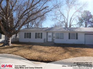 72 Caledonia Rd, Pueblo, CO 81001