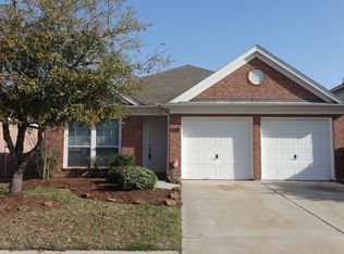 9215 Lakeway View Ln, Humble, TX 77396