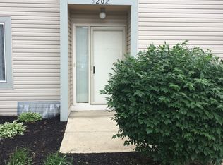 5202 Dierker Rd, Columbus, OH 43220