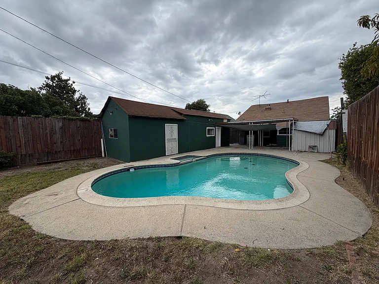 230 Branch St — Photo 22