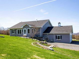 68 Manning Rd, Orange, VT 05649