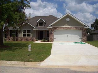 5967 Chi Chi Cir, Milton, FL 32570