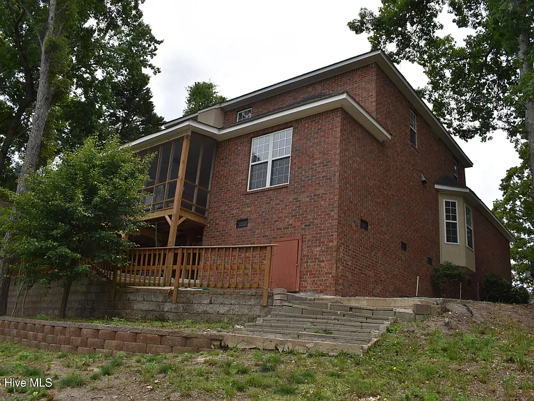 269 Foxfire Ct — Photo 30
