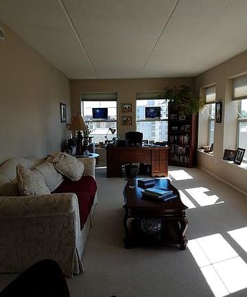 4th image of 656 Pearson St Unit 701C