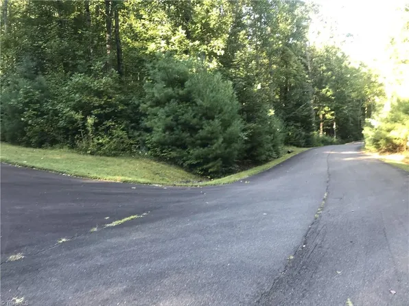 28 Sonterra Dr Lot 28, Lansing, NC 28643