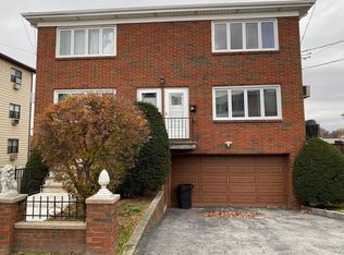 51 Dunston Ave, Yonkers, NY 10701