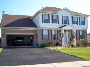 5210 Shotkoski Dr, Hoffman Estates, IL 60192