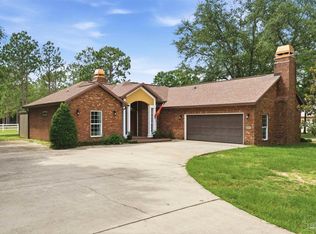 6087 Cedar Tree Dr, Milton, FL 32570