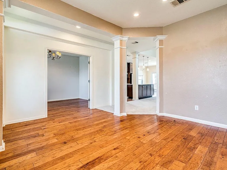102 Trailridge Dr — Photo 13