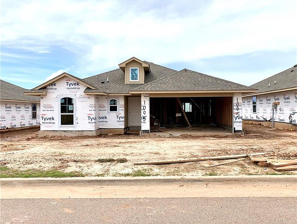 1st image of 1005 Hickory Creek Dr