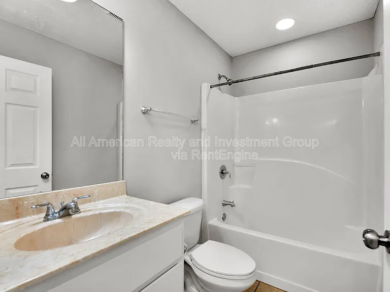 648 Alysheba Dr — Photo 17
