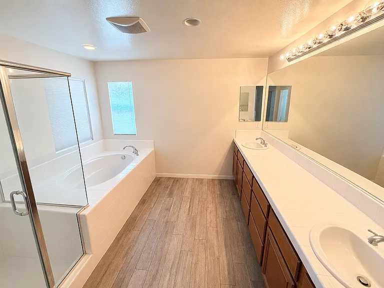 28961 Davis Ln — Photo 11