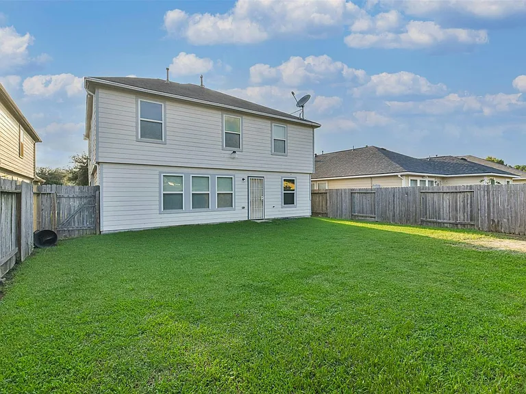 13510 Dahlia Green Way — Photo 25