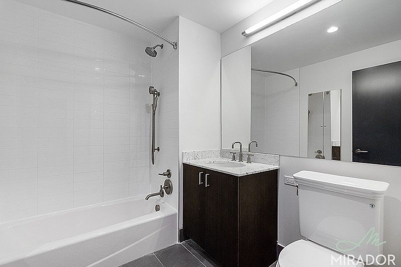 1st image of 21 W End Ave APT 2713
