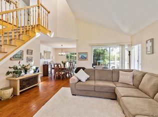21605 Farmington Ln, Santa Clarita, CA 91350