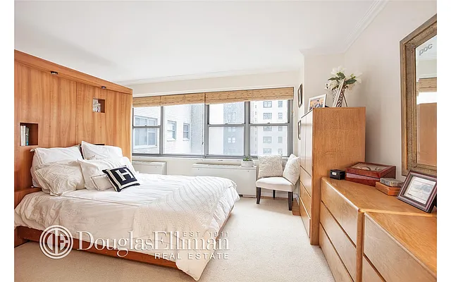 Sold by Douglas Elliman | media 17