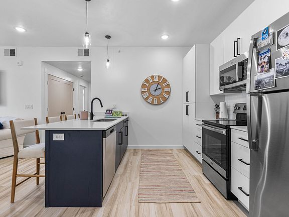 3rd image of 311 E Lorene St #2301