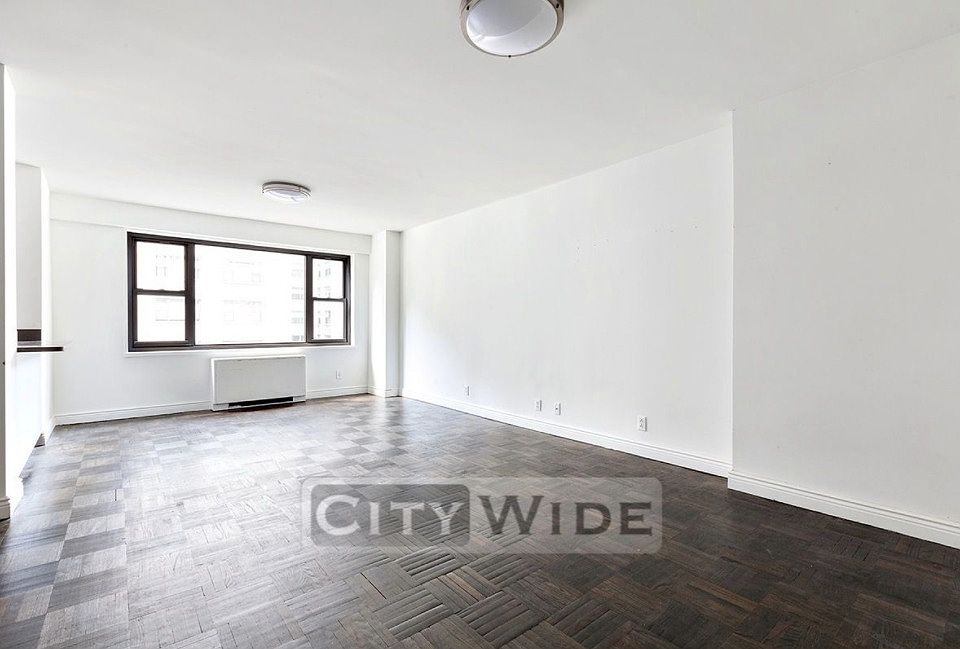 1st image of 405 E 56th St APT 8B