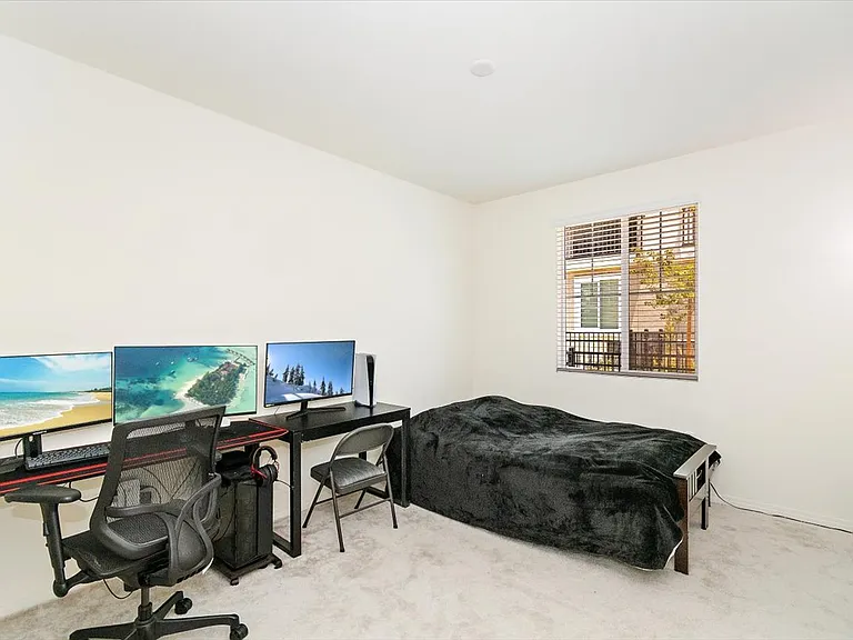 16540 Wyndham Ln #3 — Photo 21