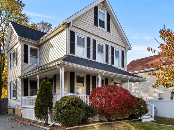 14 Everett St, Medford, MA
