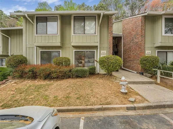 2185 Surrey Ct SE, Marietta, GA 30067