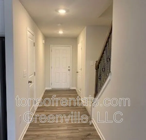 413 Mopar Ln — Photo 5