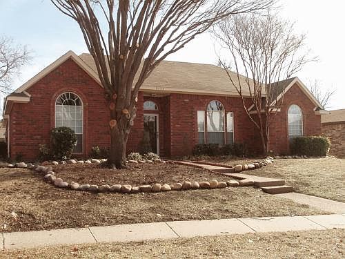 1st image of 8654 Creekview Dr