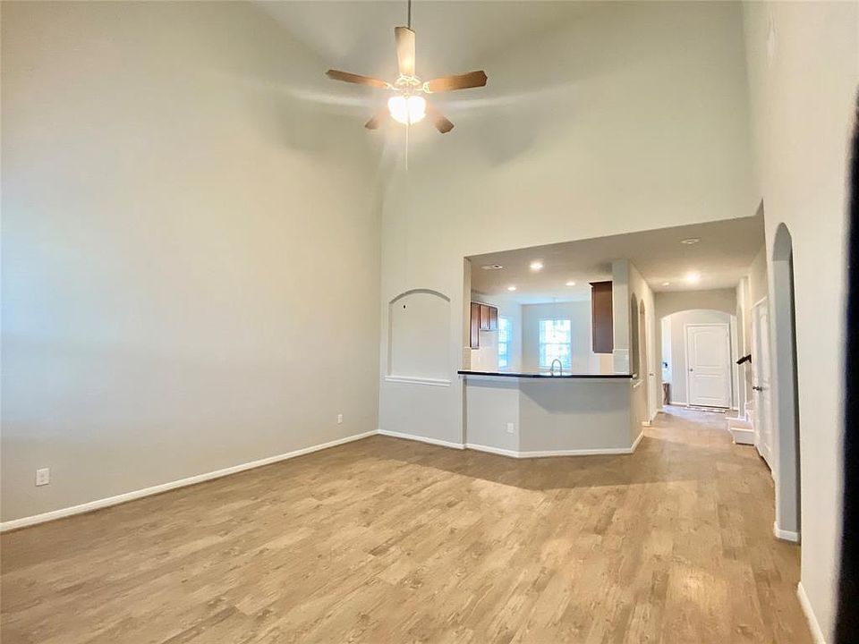 1st image of 13850 Sandover Dr