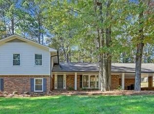 209 Arrowhead Dr, Cartersville, GA 30120