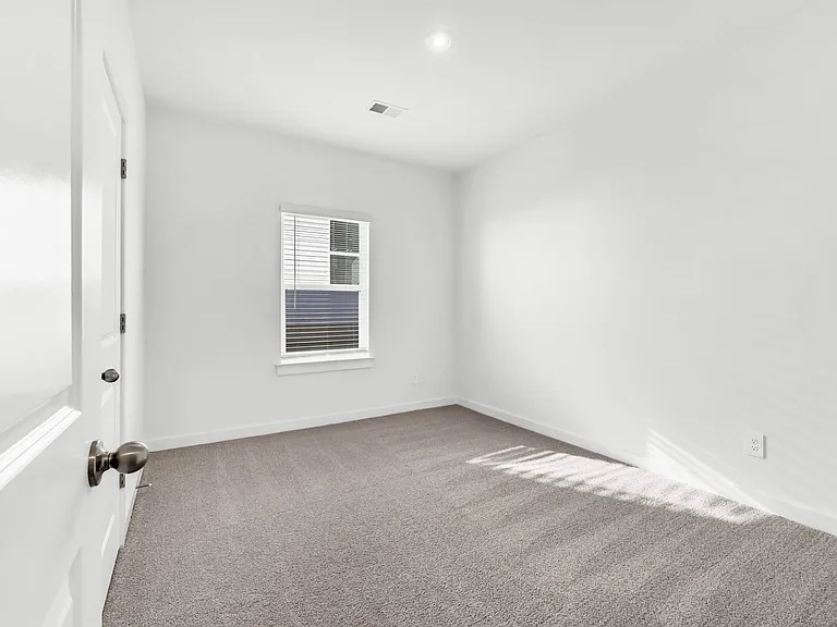 2356 Woodmeadow Dr — Photo 20